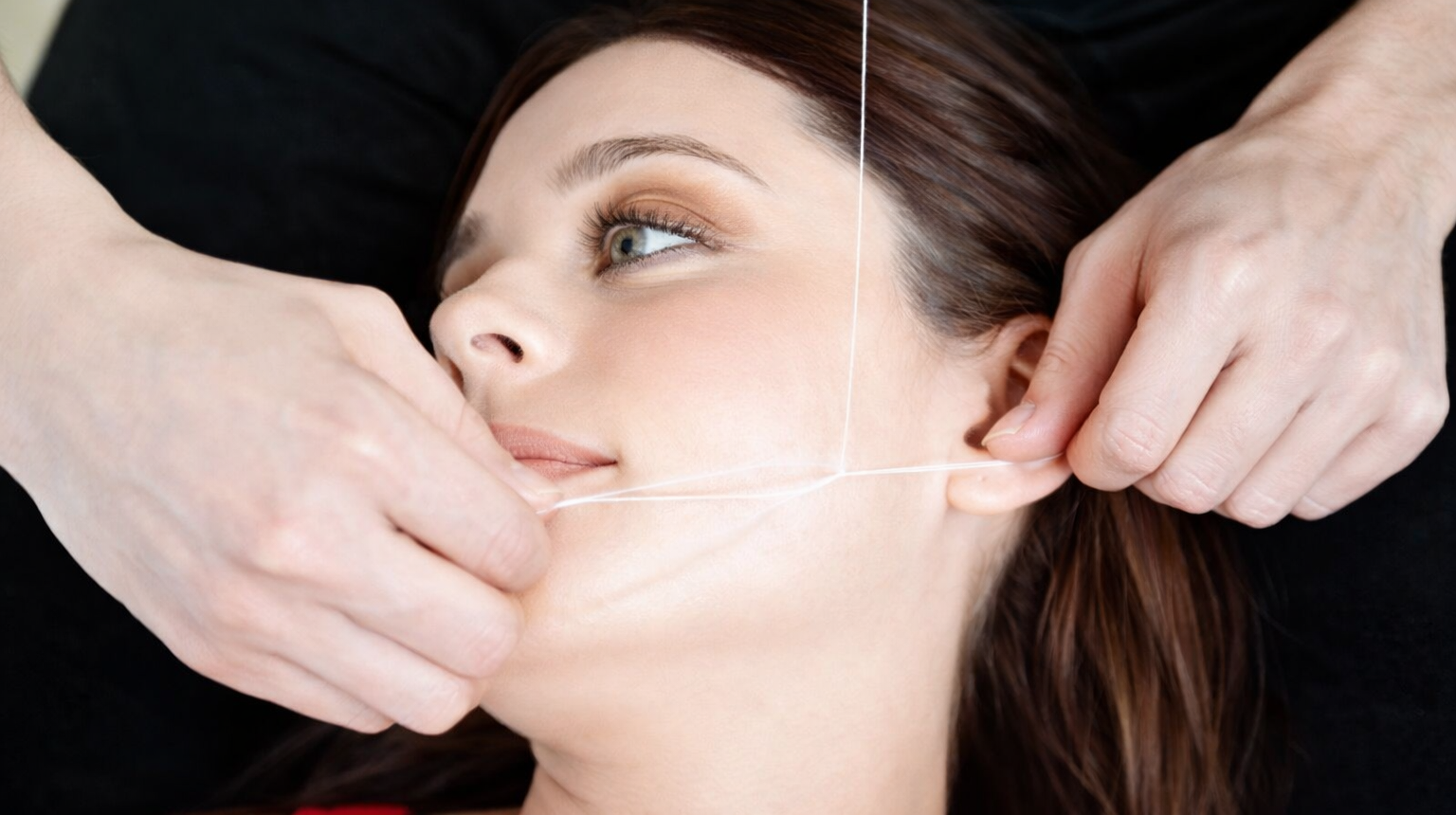 Side & Jawline Threading
