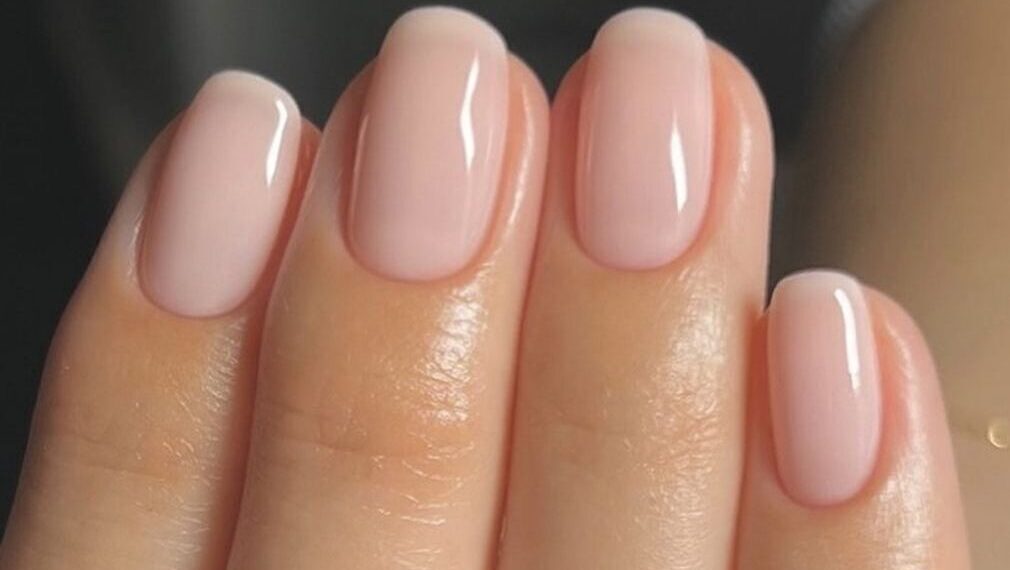 Gel Polish & Manicure
