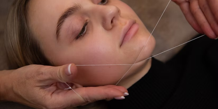 CHIN THREADING